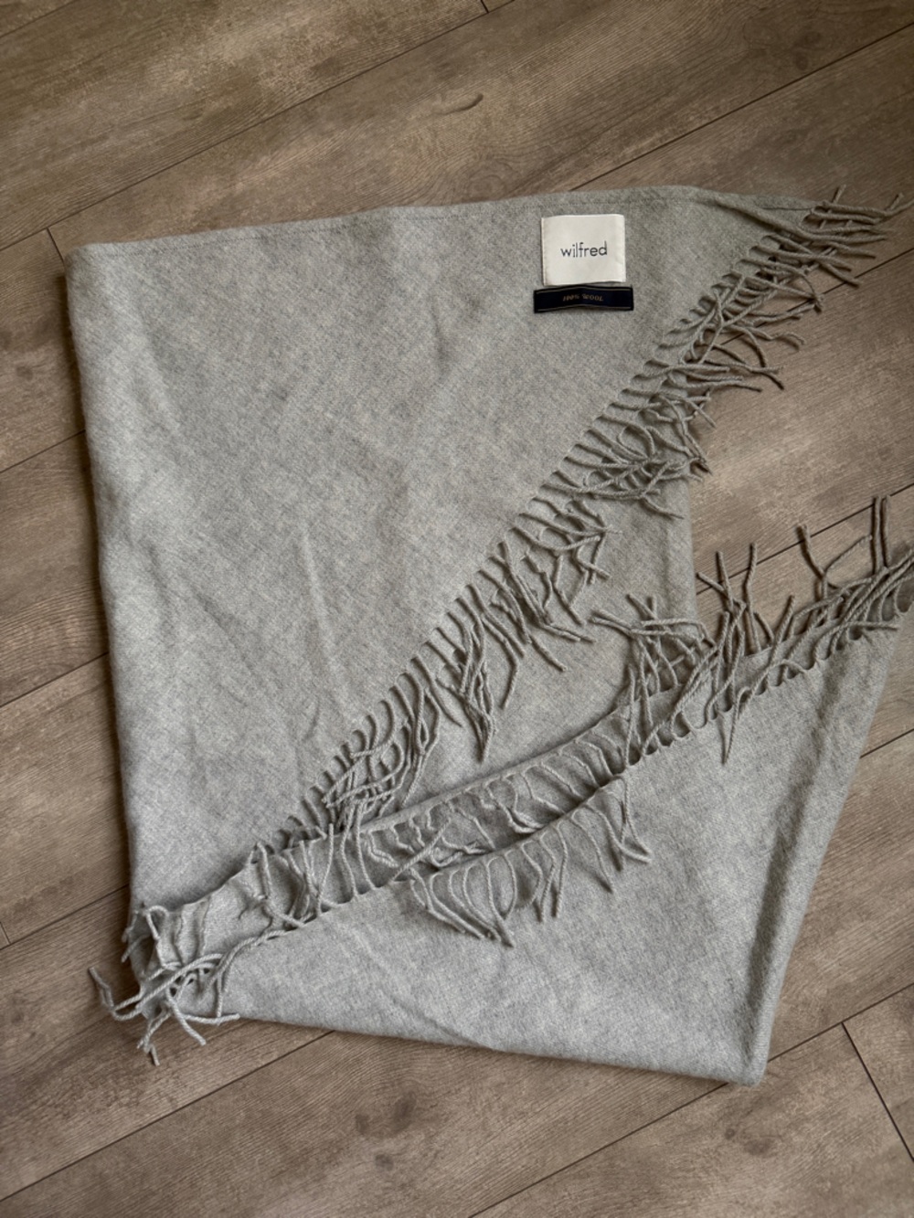 Wilfred 100% wool Light Gray Wool Fringe triangle Scarf